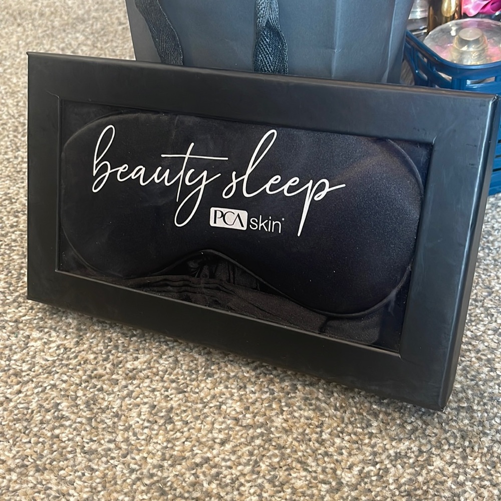 PCA Skin Silk Sleep Mask and Silk Pillow Case Black